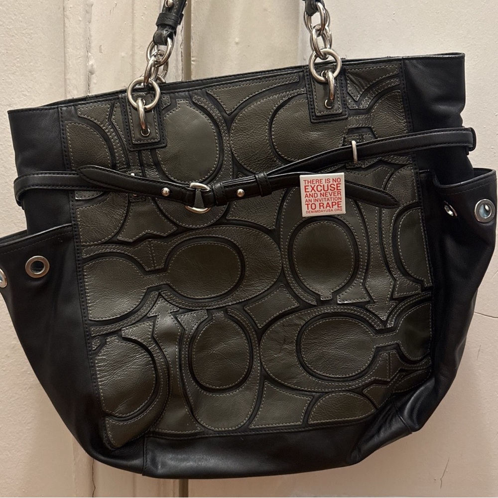 Shoulder leather black coach bag